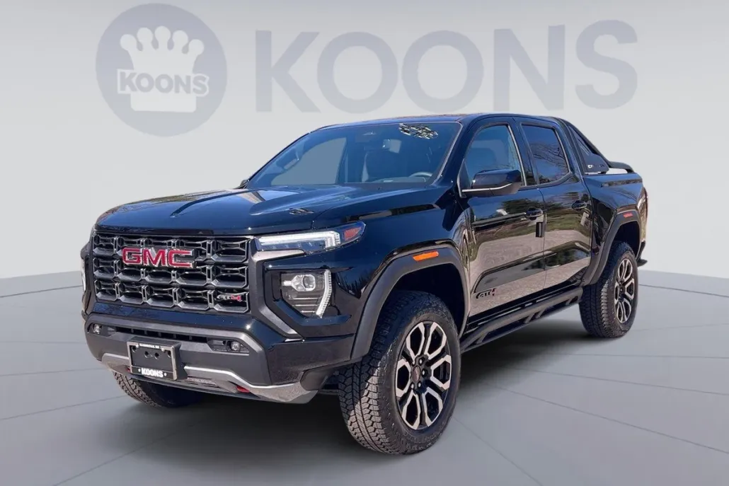 2025 Gmc Canyon AT4 photo 1
