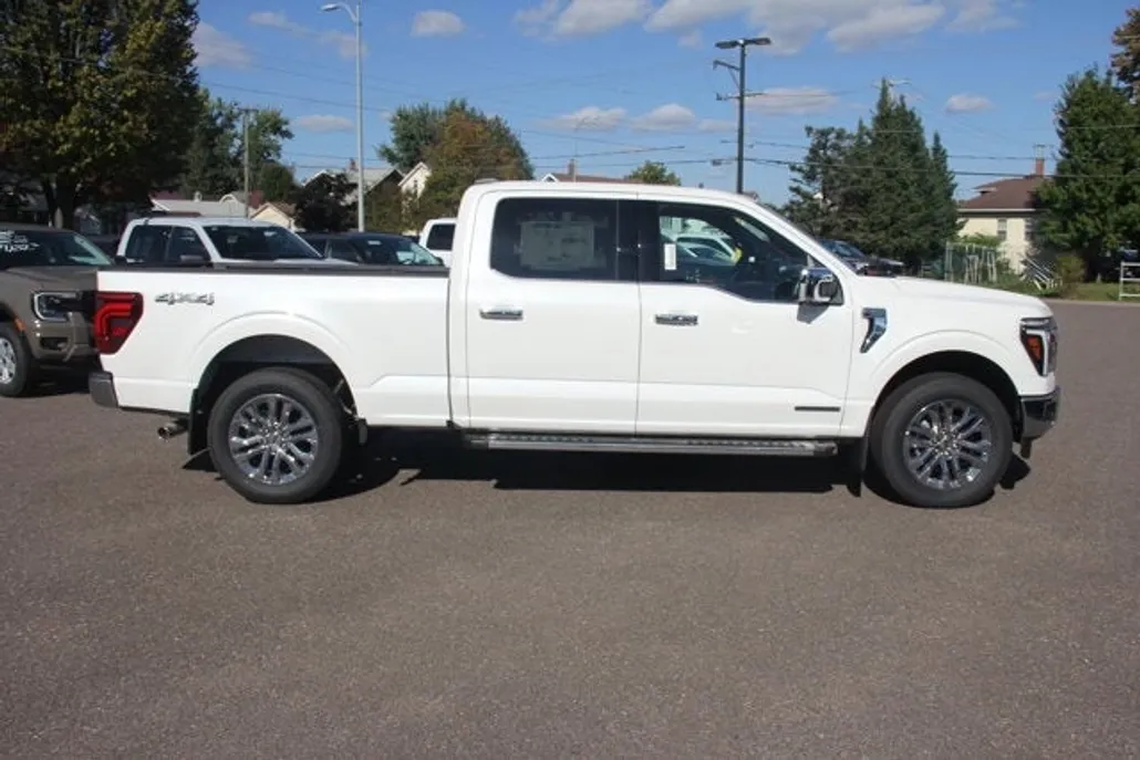2025 Ford F-150 Lariat photo 1