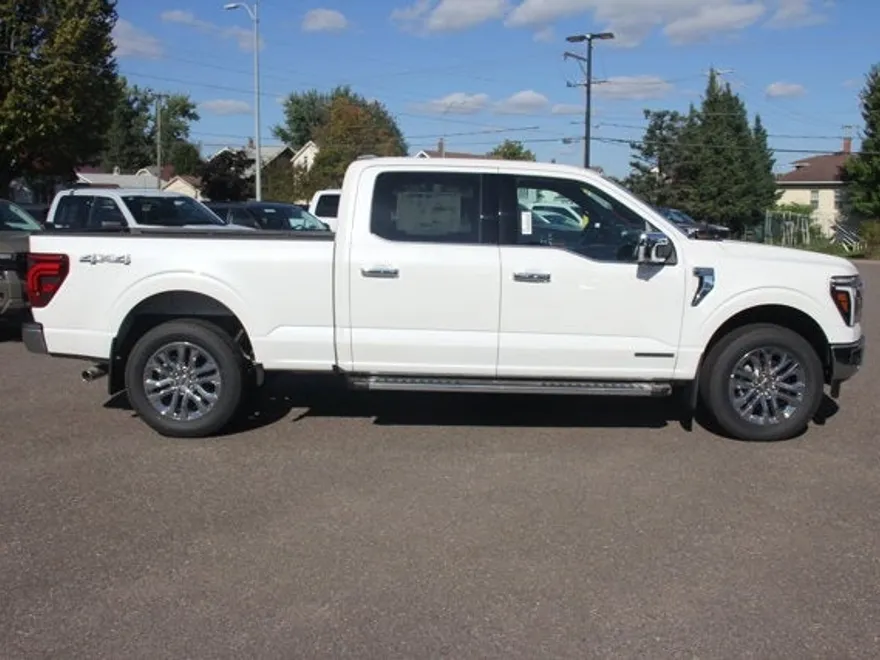 2025 Ford F-150 Lariat photo 1