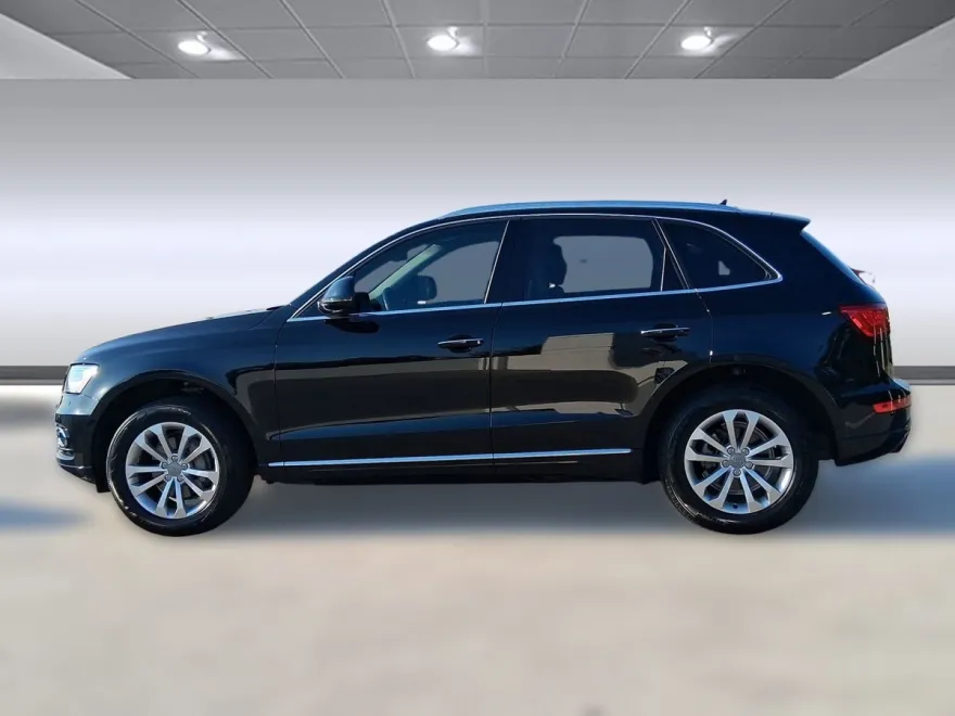 2016 Audi Q5 2.0T Premium photo 1
