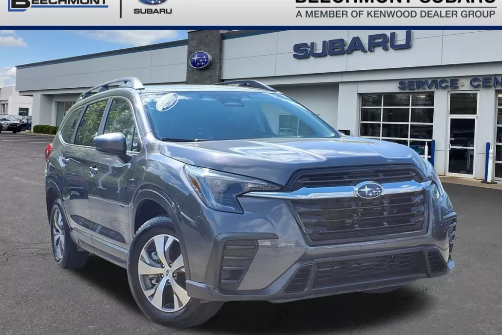 2024 Subaru Ascent Premium photo 1