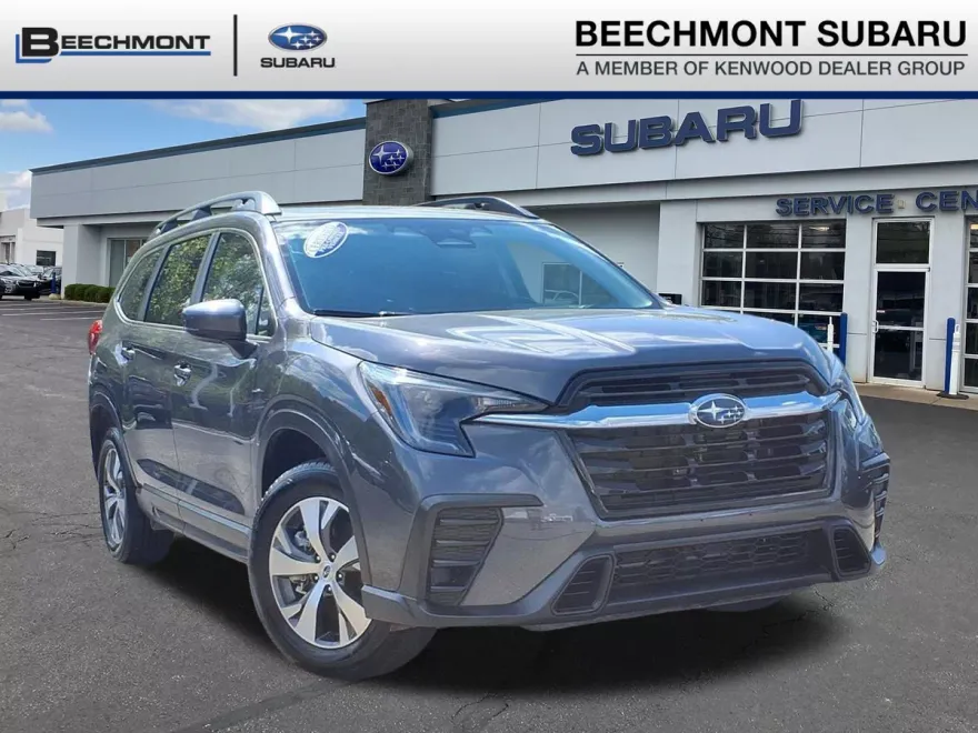 2024 Subaru Ascent Premium photo 1