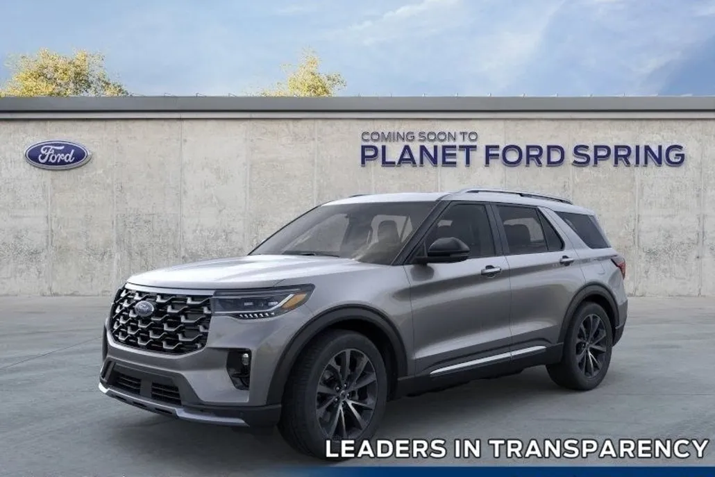 2025 Ford Explorer Platinum photo 1