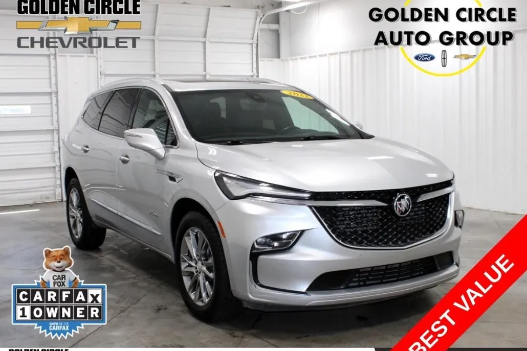 2022 Buick Enclave Avenir photo 1