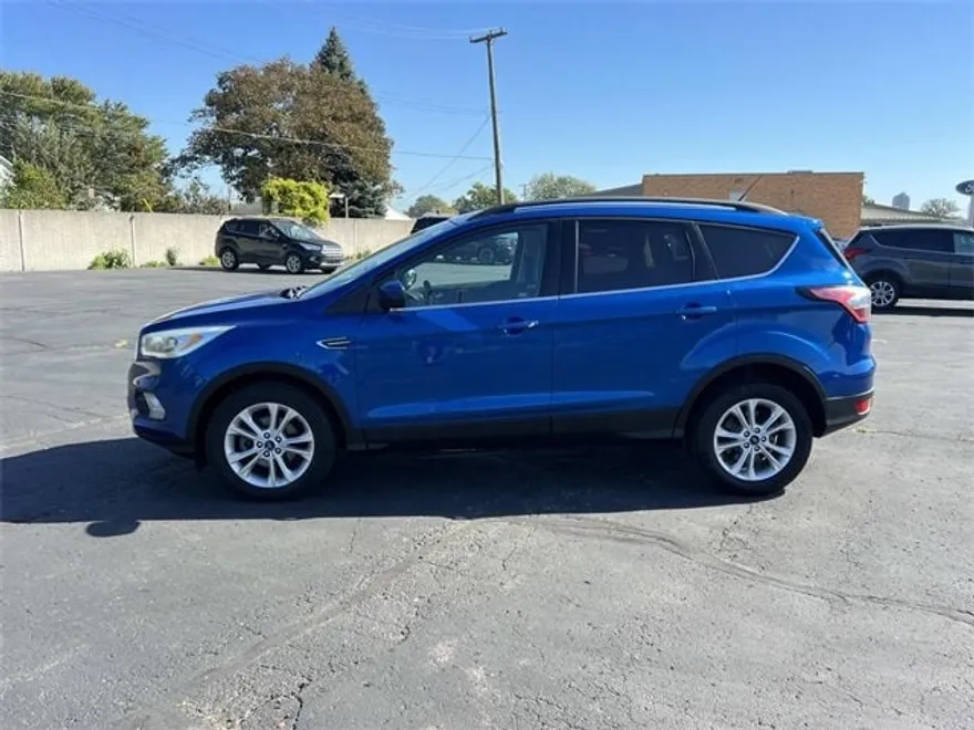 2017 Ford Escape SE photo 1