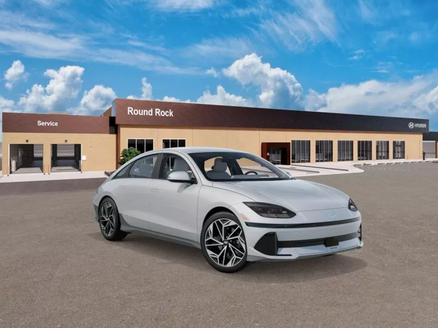 2025 Hyundai Ioniq 6 SEL photo 1
