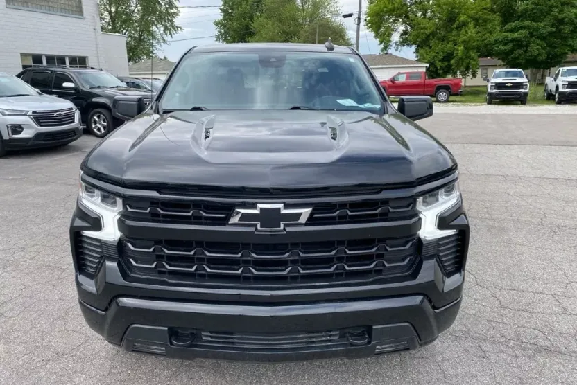 2022 Chevrolet Silverado 1500 RST photo 1