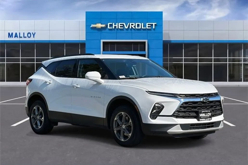 2024 Chevrolet Blazer 2LT photo 1