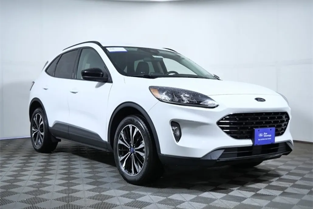 2022 Ford Escape SEL photo 1