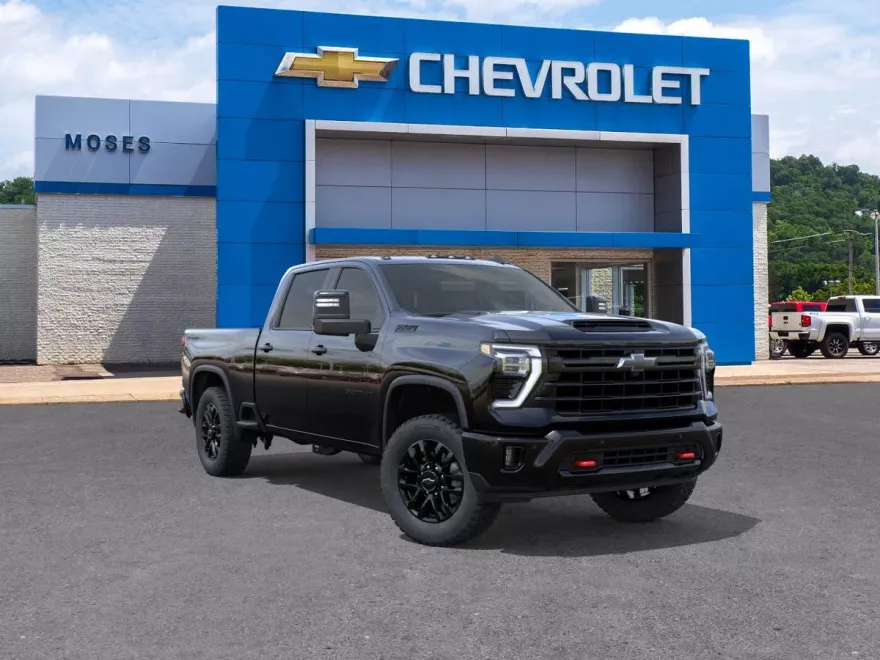 2026 Chevrolet Silverado 3500HD LT photo 1