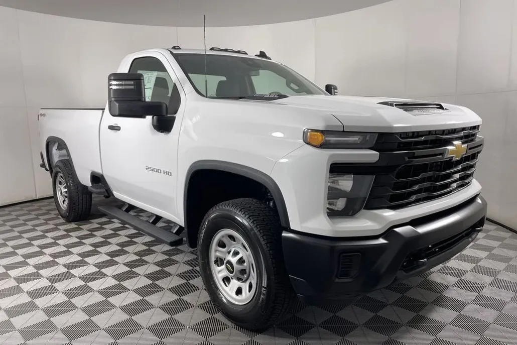 2025 Chevrolet Silverado 2500HD Work Truck photo 1