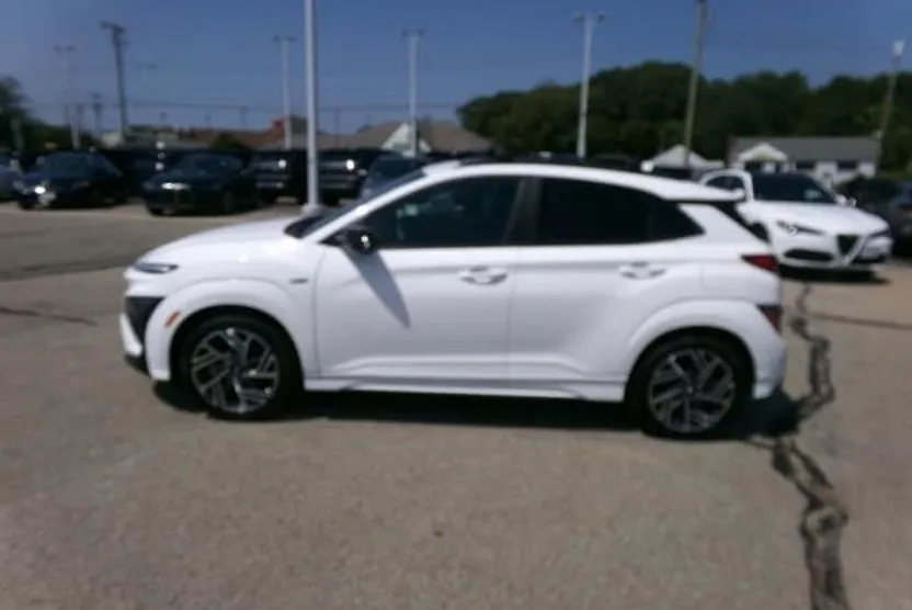 2023 Hyundai Kona N Line photo 1
