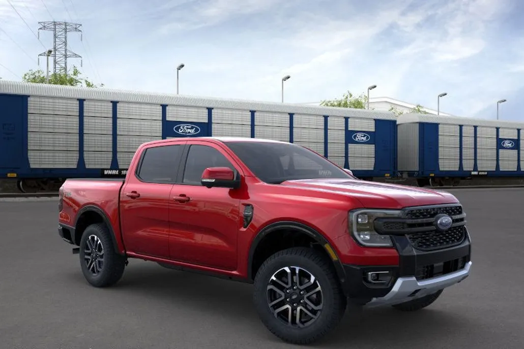 2025 Ford Ranger Lariat photo 1