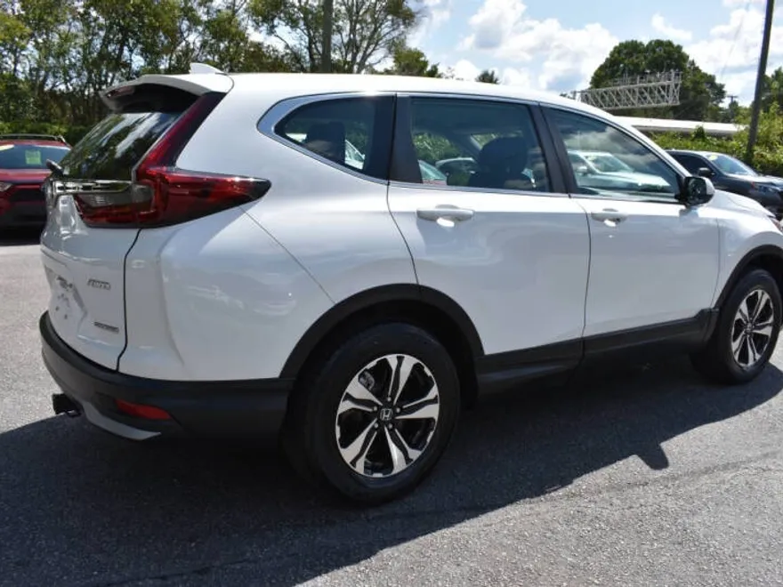 2022 Honda CR-V SE photo 1