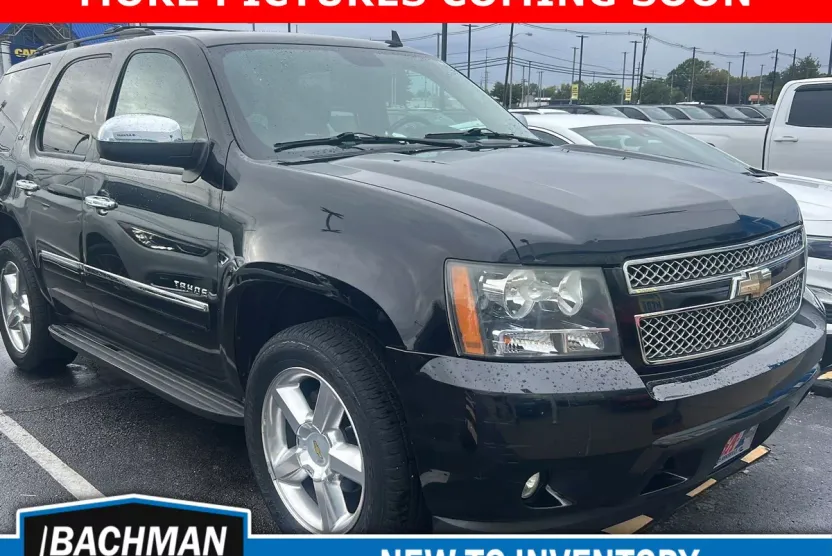 2010 Chevrolet Tahoe LTZ photo 1