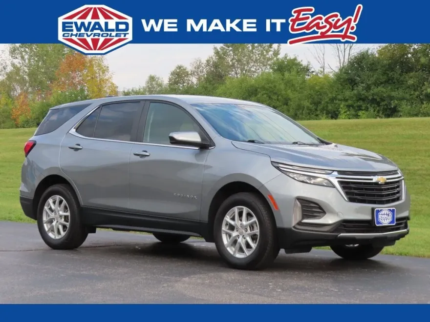 2024 Chevrolet Equinox LT photo 1