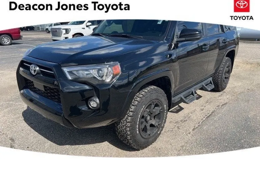 2024 Toyota 4Runner SR5 photo 1