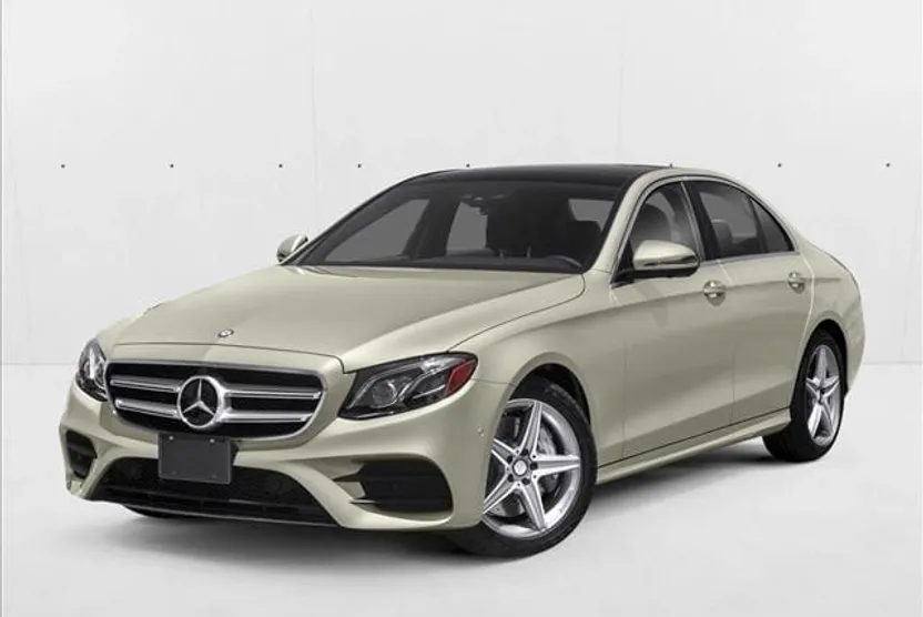2018 Mercedes Benz E 300 Sedan photo 1
