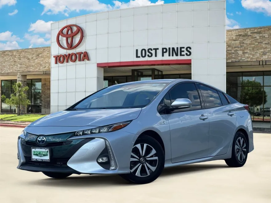 2018 Toyota Prius Prime Advanced photo 1
