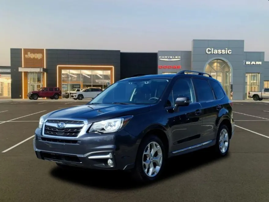 2018 Subaru Forester Touring photo 1