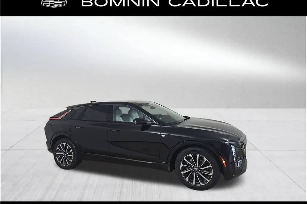 2024 Cadillac Lyriq Sport photo 1