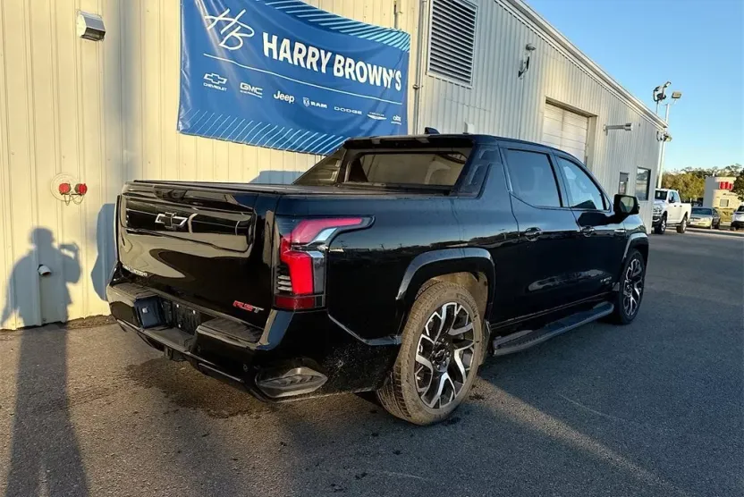 2024 Chevrolet Silverado EV RST photo 1