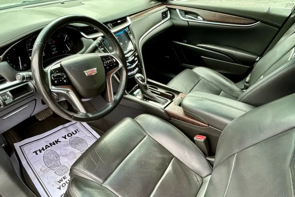 2019 Cadillac XTS Luxury photo 1