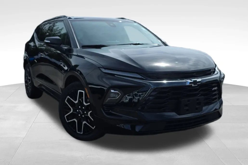 2023 Chevrolet Blazer RS photo 1
