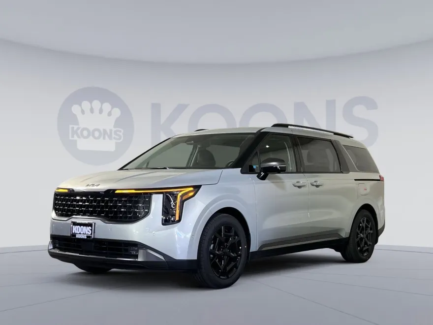 2026 Kia Carnival SX photo 1