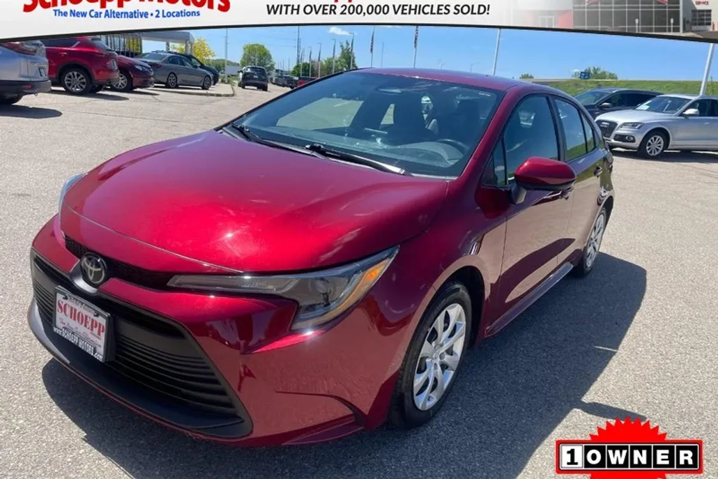 2024 Toyota Corolla LE photo 1