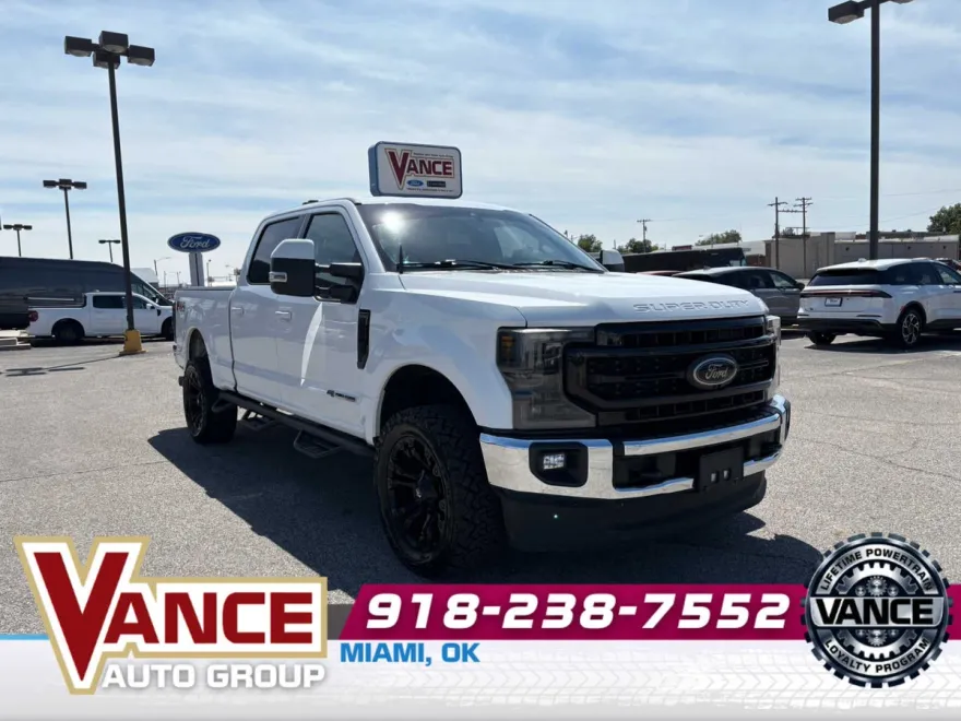2022 Ford F-250 Lariat photo 1
