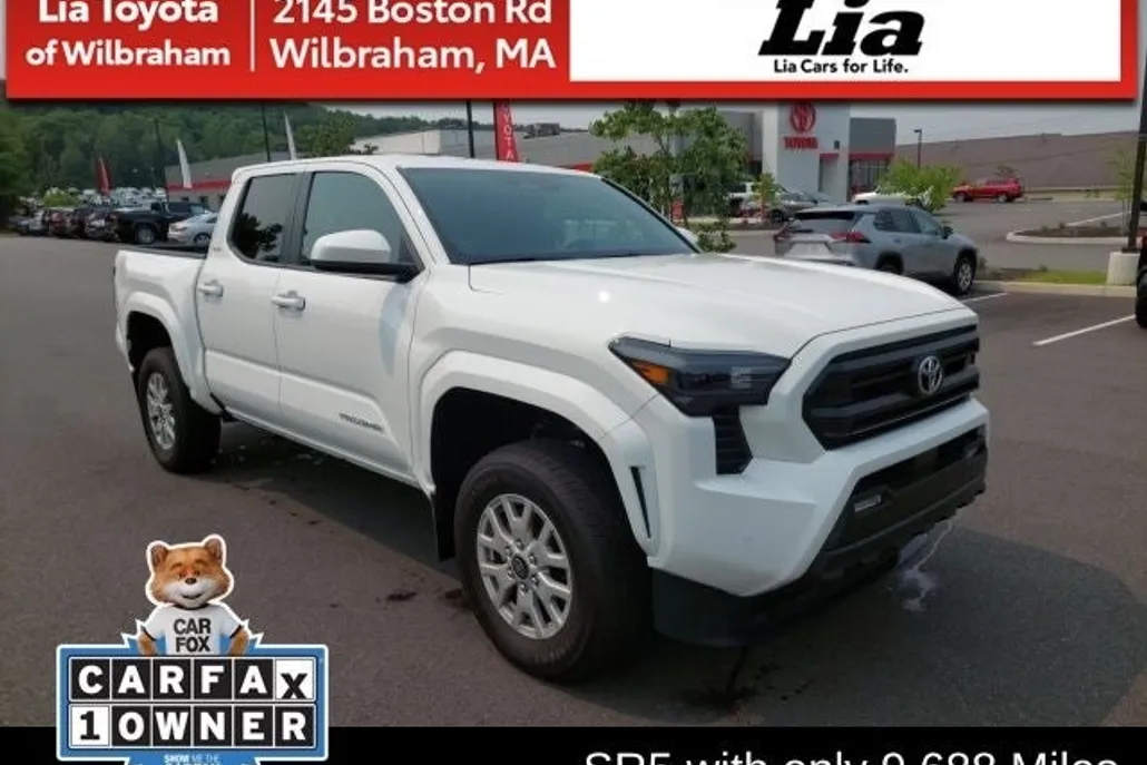 2024 Toyota Tacoma SR5 4x4 photo 1