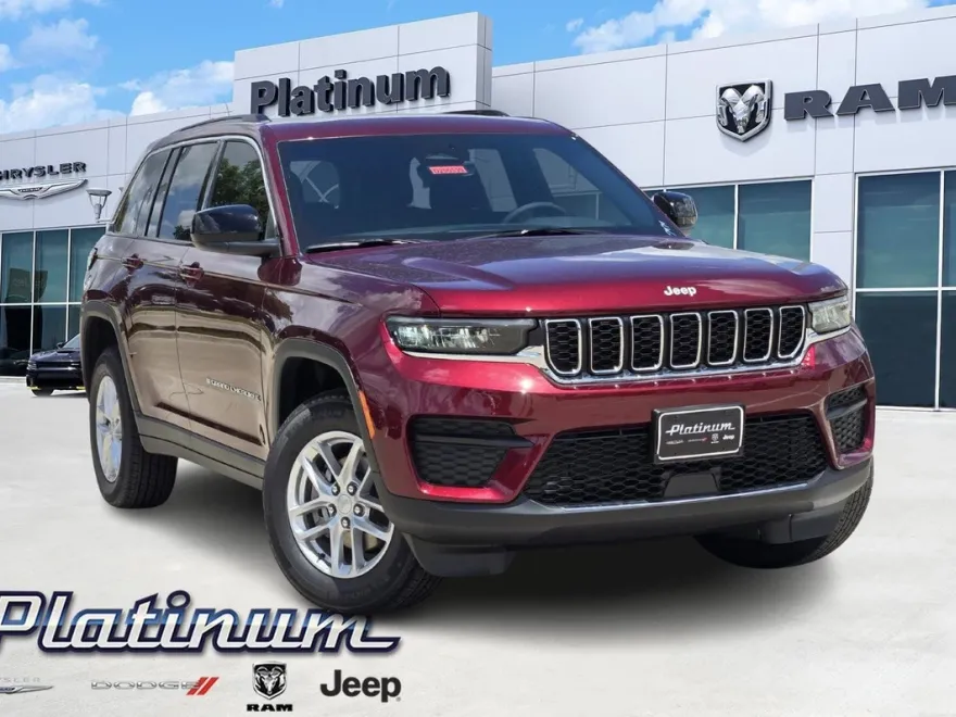 2025 Jeep Grand Cherokee Laredo X photo 1