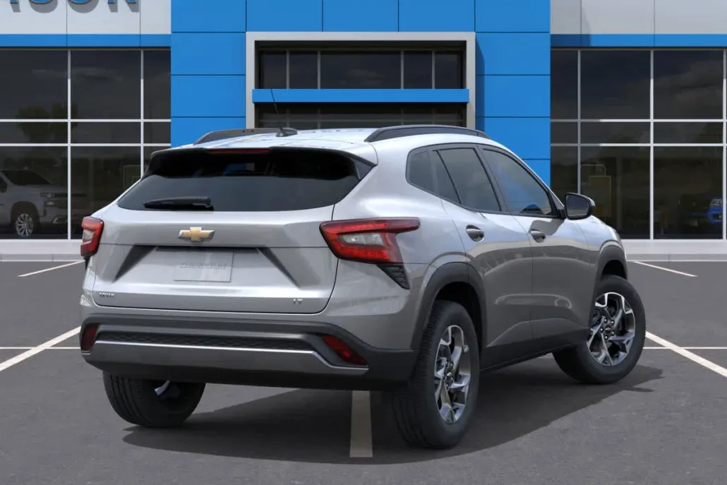 2026 Chevrolet Trax LT photo 1