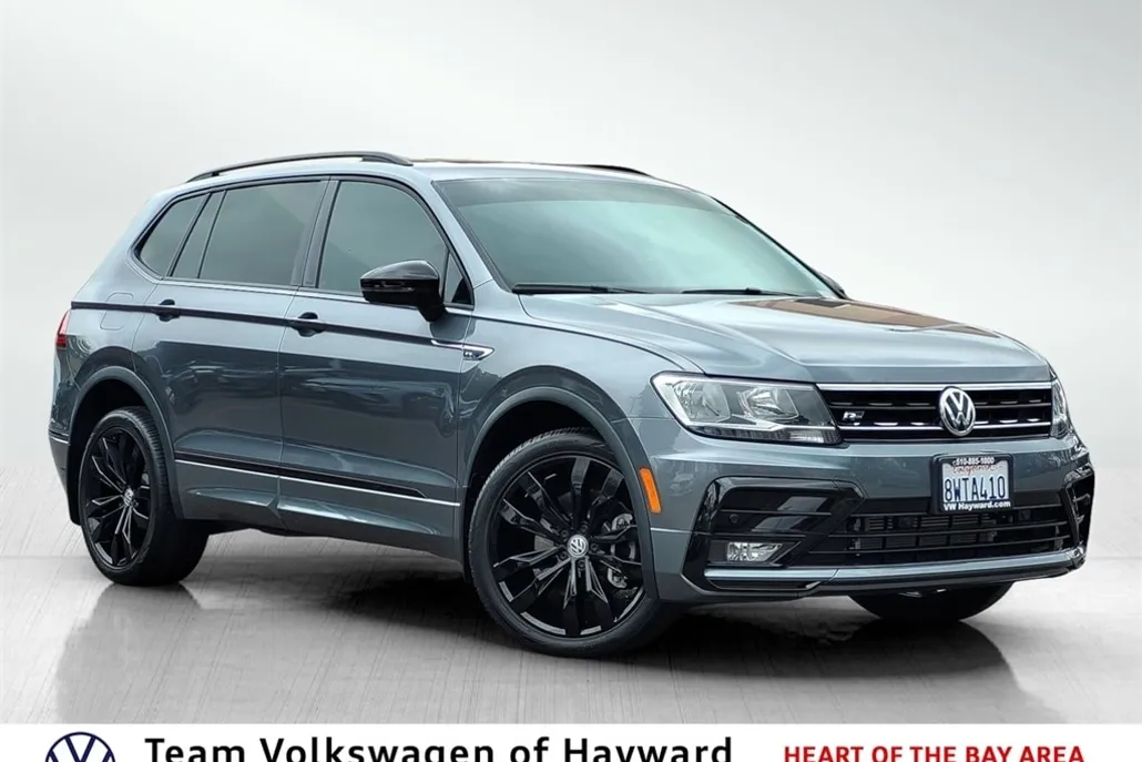 2021 Volkswagen Tiguan SE R-Line Black photo 1