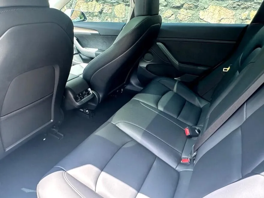 2023 Tesla Model 3 Long Range photo 21