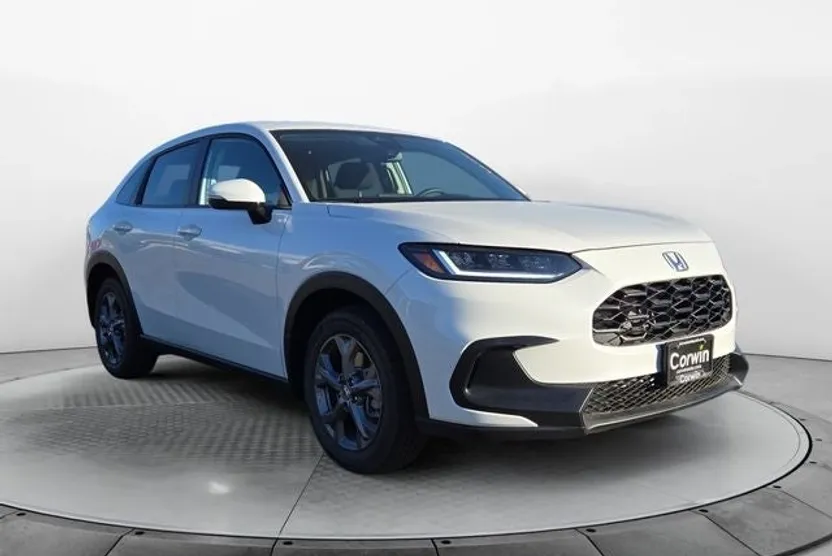2026 Honda HR-V LX photo 1