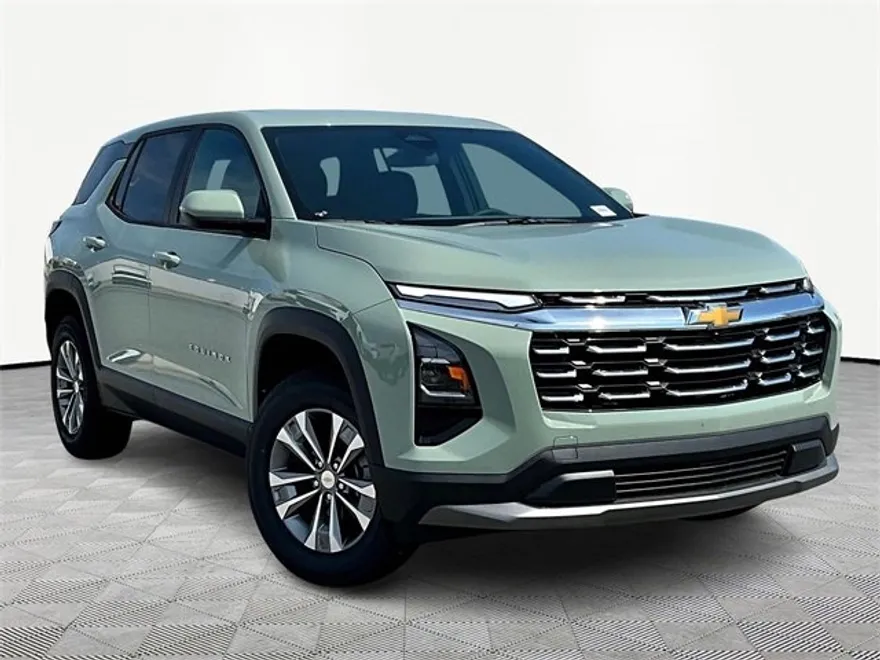 2026 Chevrolet Equinox LT photo 1