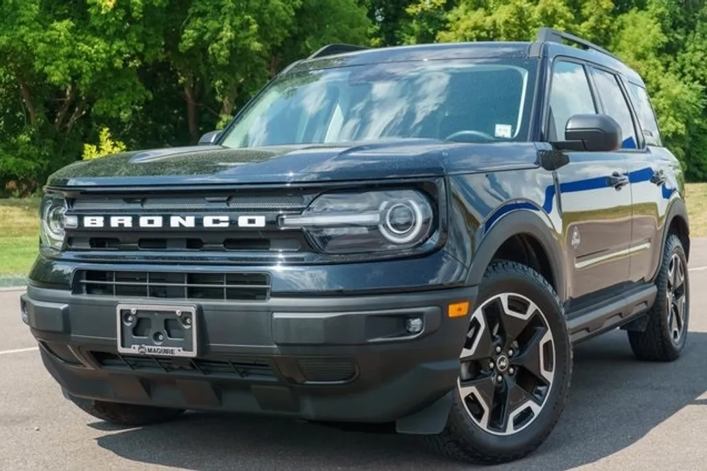 2021 Ford Bronco Sport Outer Banks photo 1