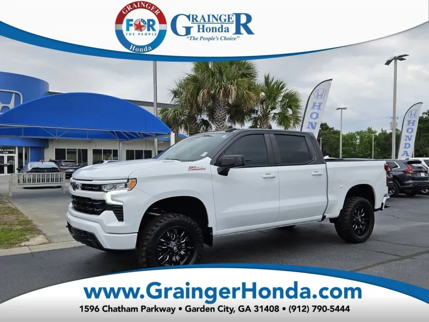 2024 Chevrolet Silverado 1500 RST photo 1