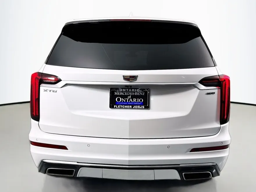 2021 Cadillac XT6 Premium Luxury photo 1