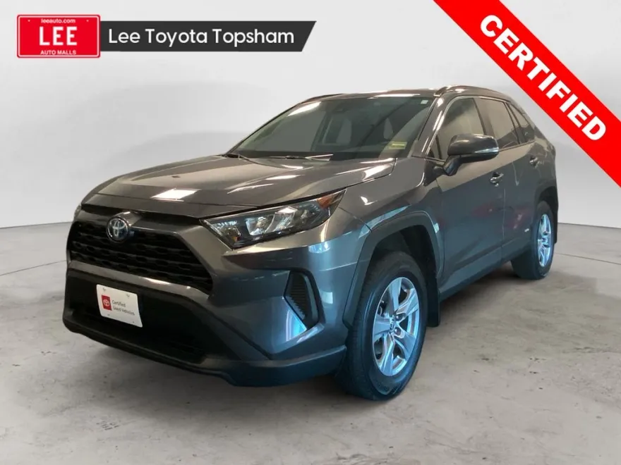 2022 Toyota RAV4 Hybrid LE photo 1