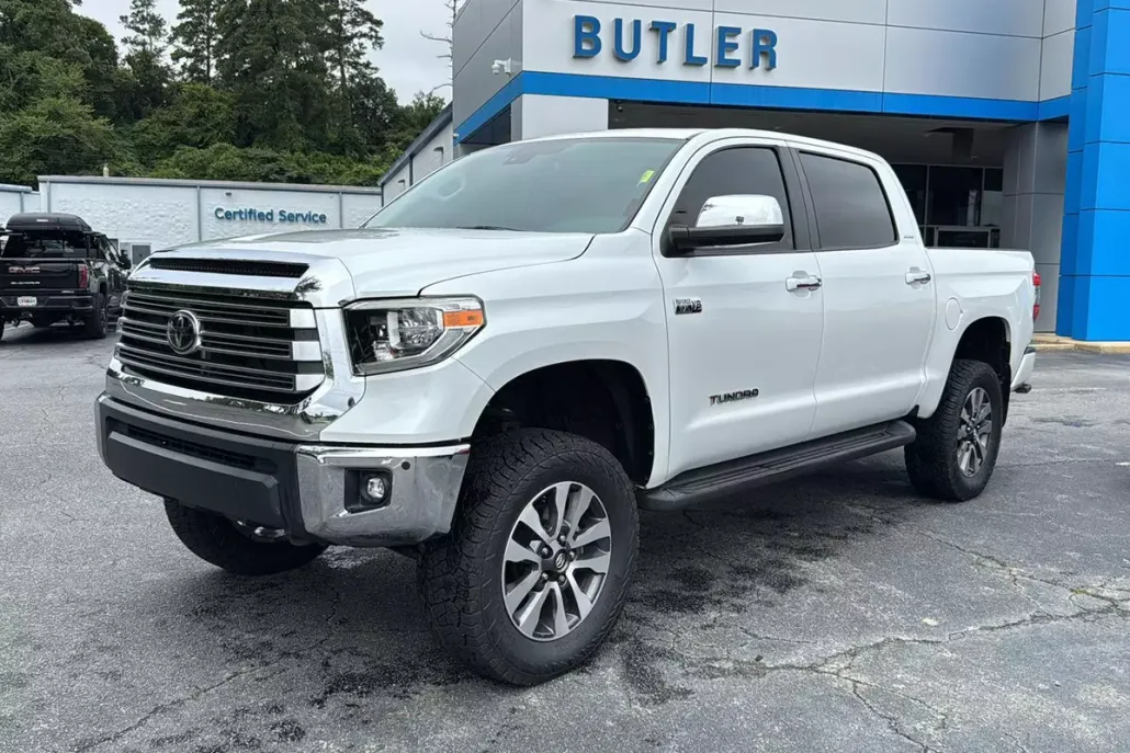 2021 Toyota Tundra Limited CrewMax photo 1