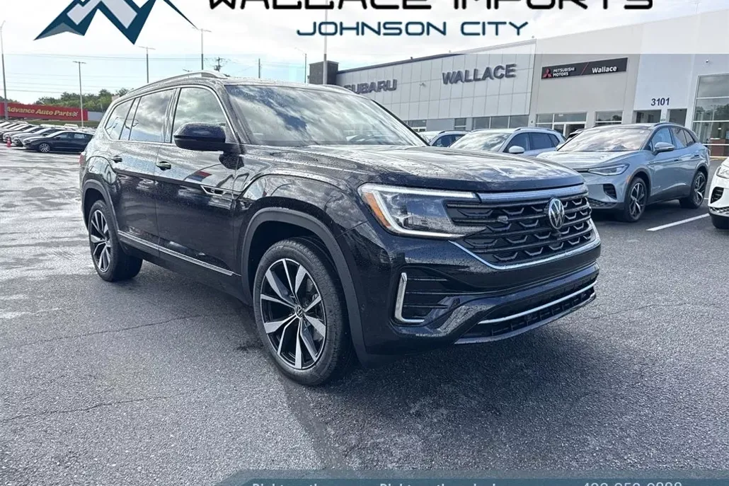 2025 Volkswagen Atlas SEL Premium R-Line photo 1
