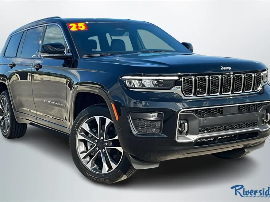 2025 Jeep Grand Cherokee Overland photo 1