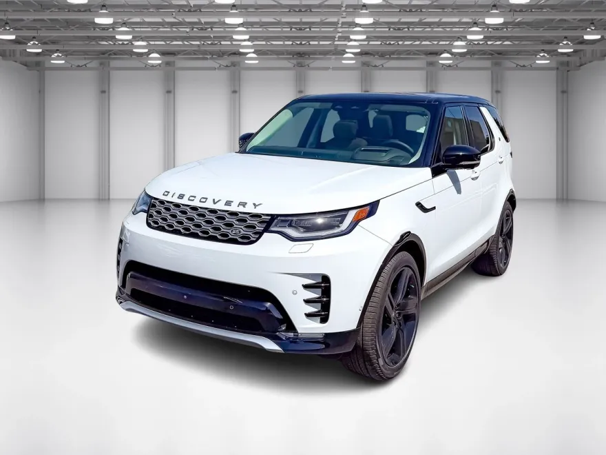 2025 Land Rover Discovery Metropolitan Edition photo 1