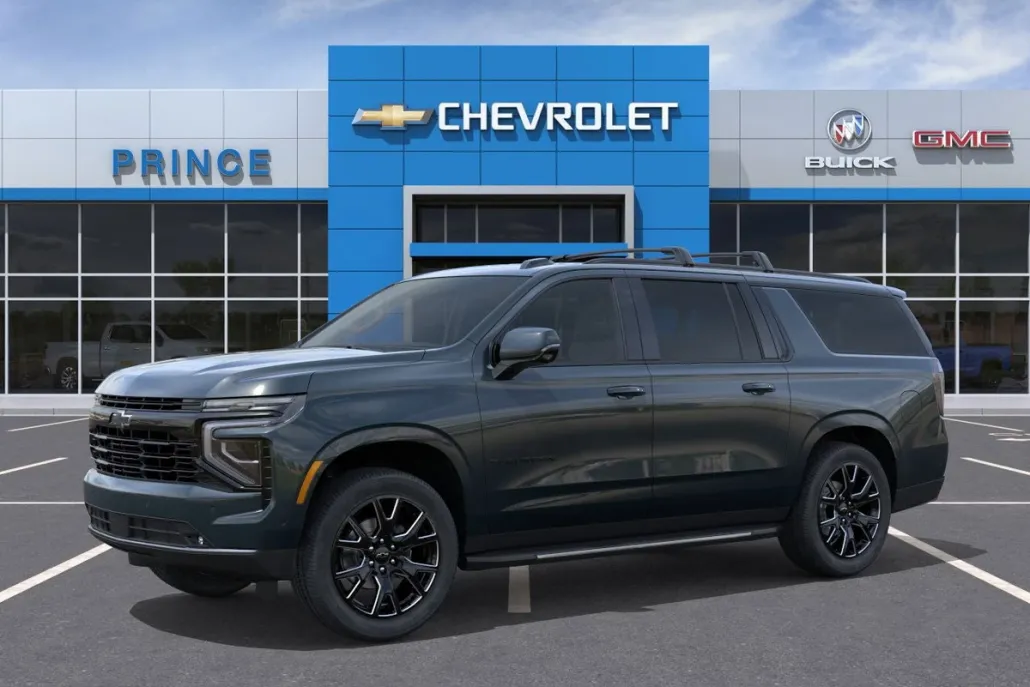 2025 Chevrolet Suburban RST photo 1