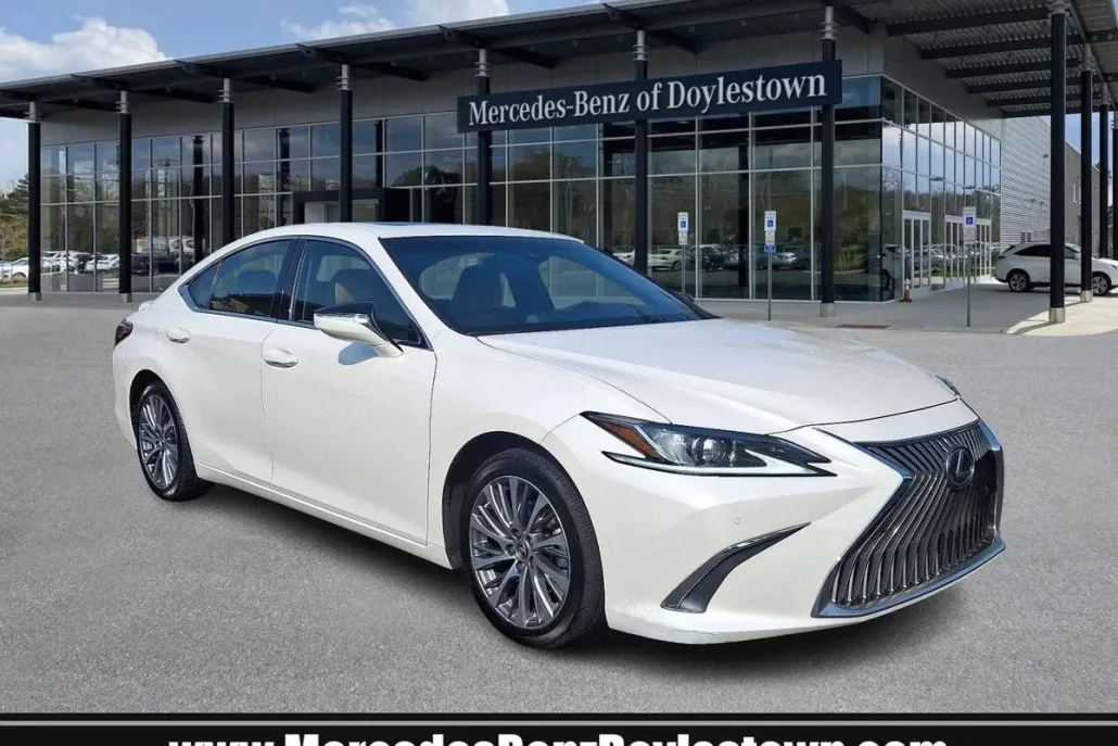 2021 Lexus ES 350 photo 1