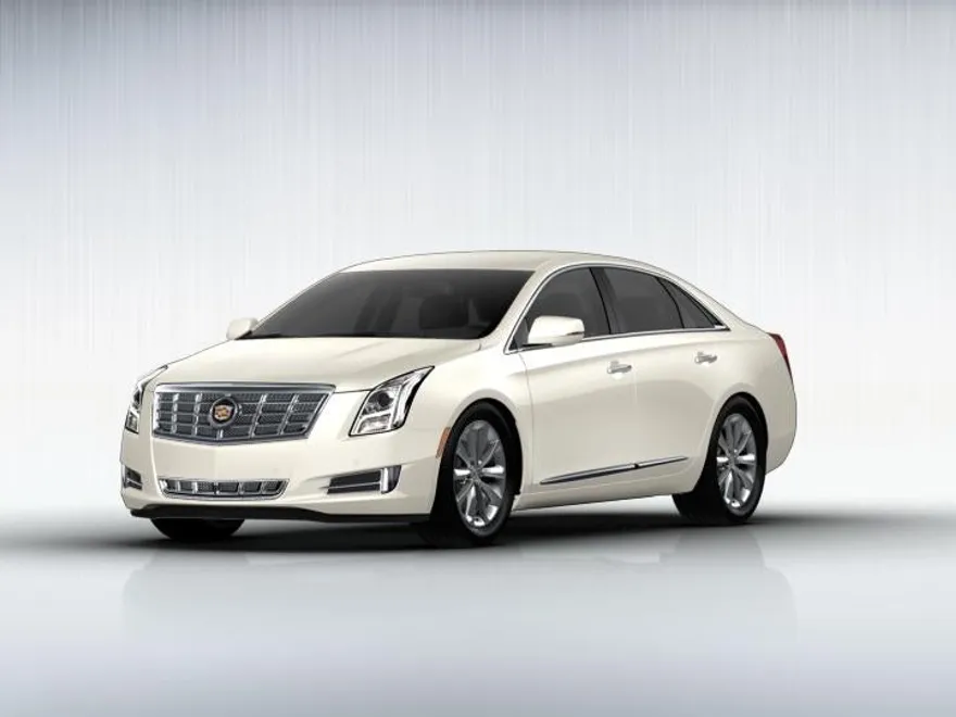 2013 Cadillac XTS Premium photo 1