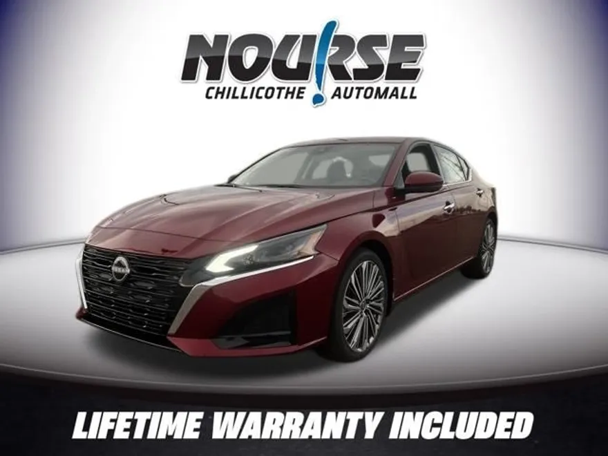 2025 Nissan Altima 2.5 SL photo 1